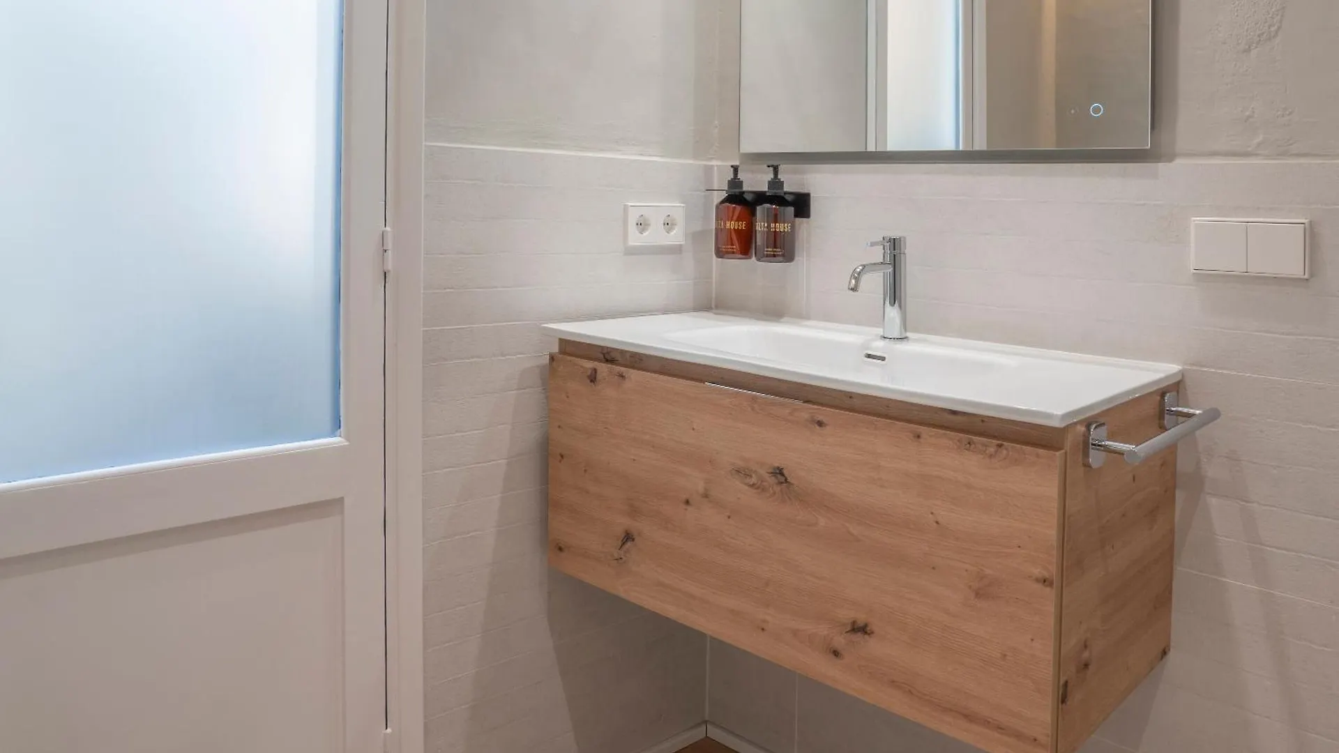 Alta House Apartments Sa Tuna Playa Begur